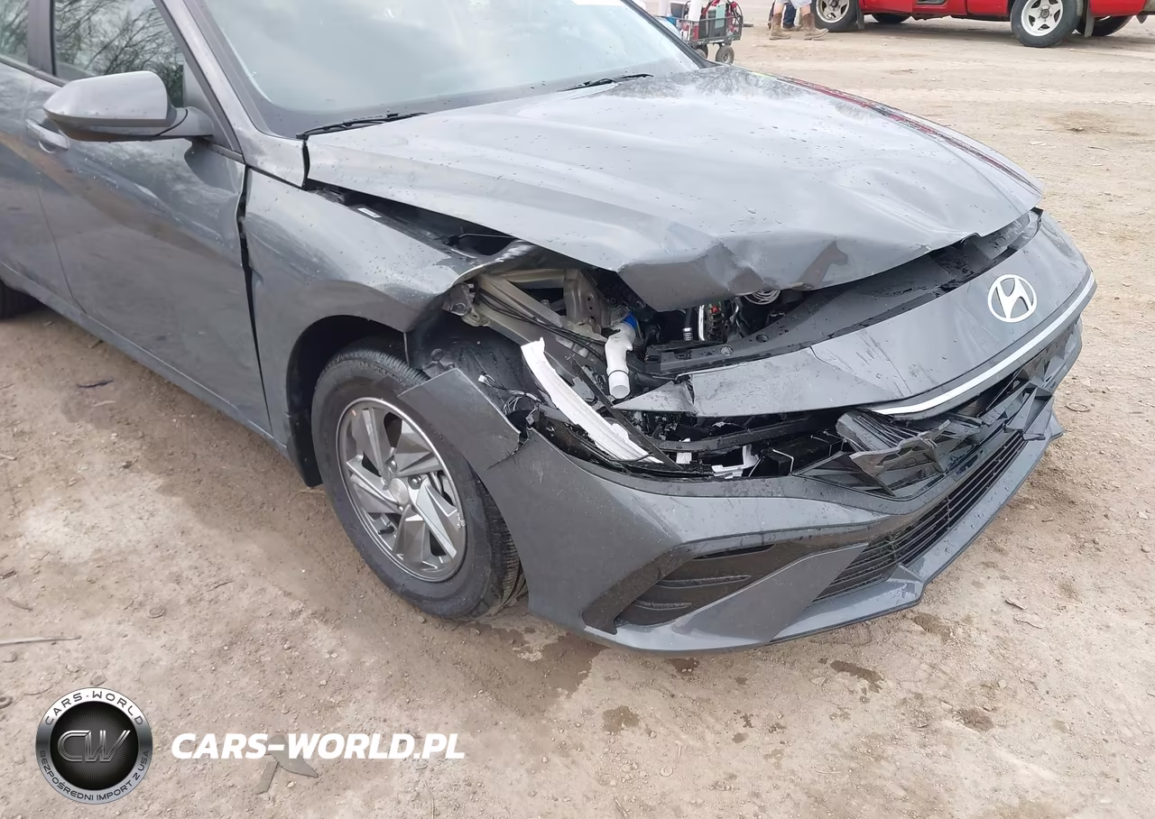 2026 Hyundai Elantra Se VIN:KMHLL4DG8TU135786 - 6