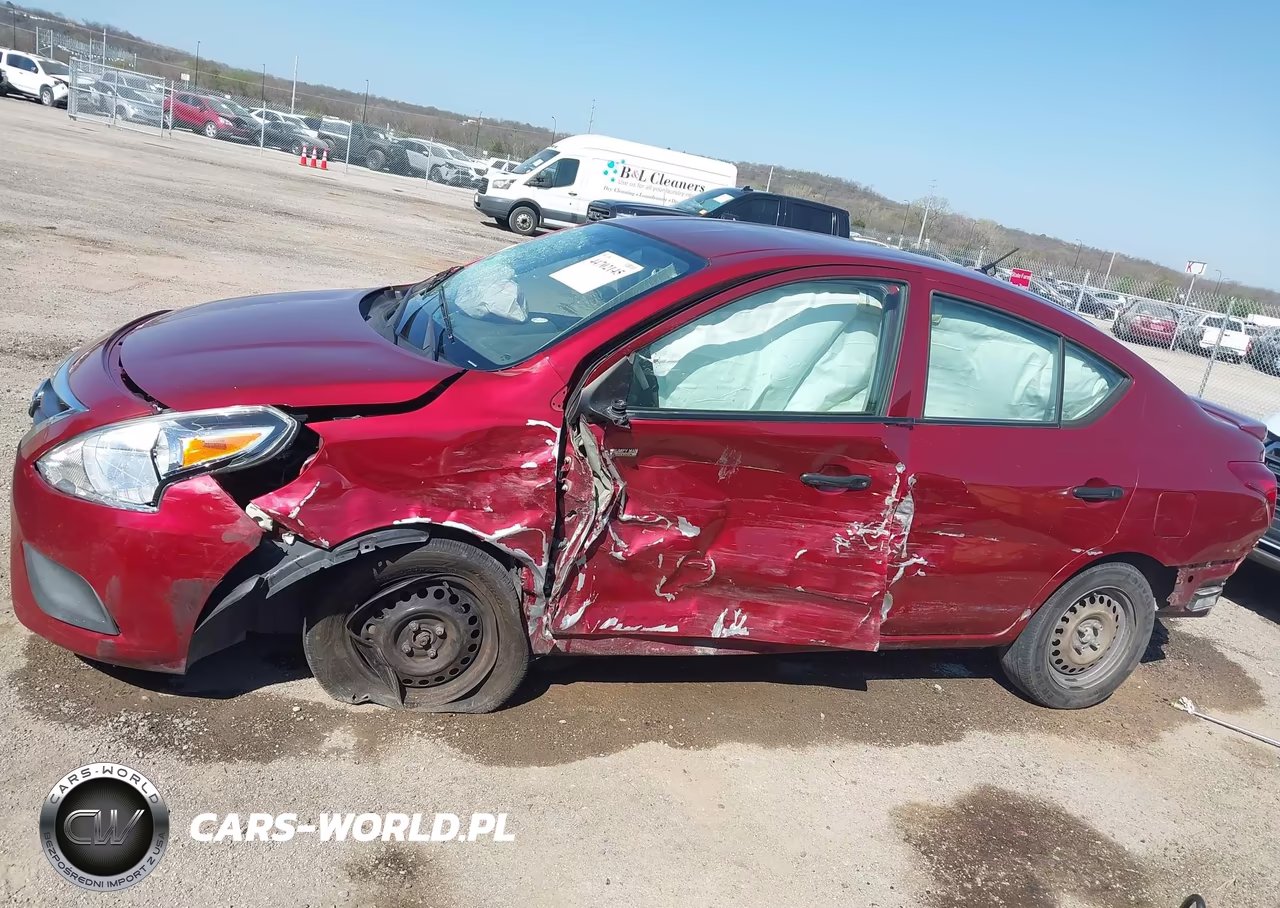 2017 Nissan Versa 1.6 S+ VIN:3N1CN7AP1HL824626 - 13