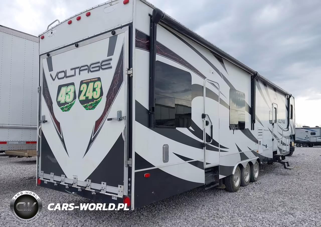 2014 5Th Wheel V3805 3 Sl VIN:47CFVTV30EC664304 - 4