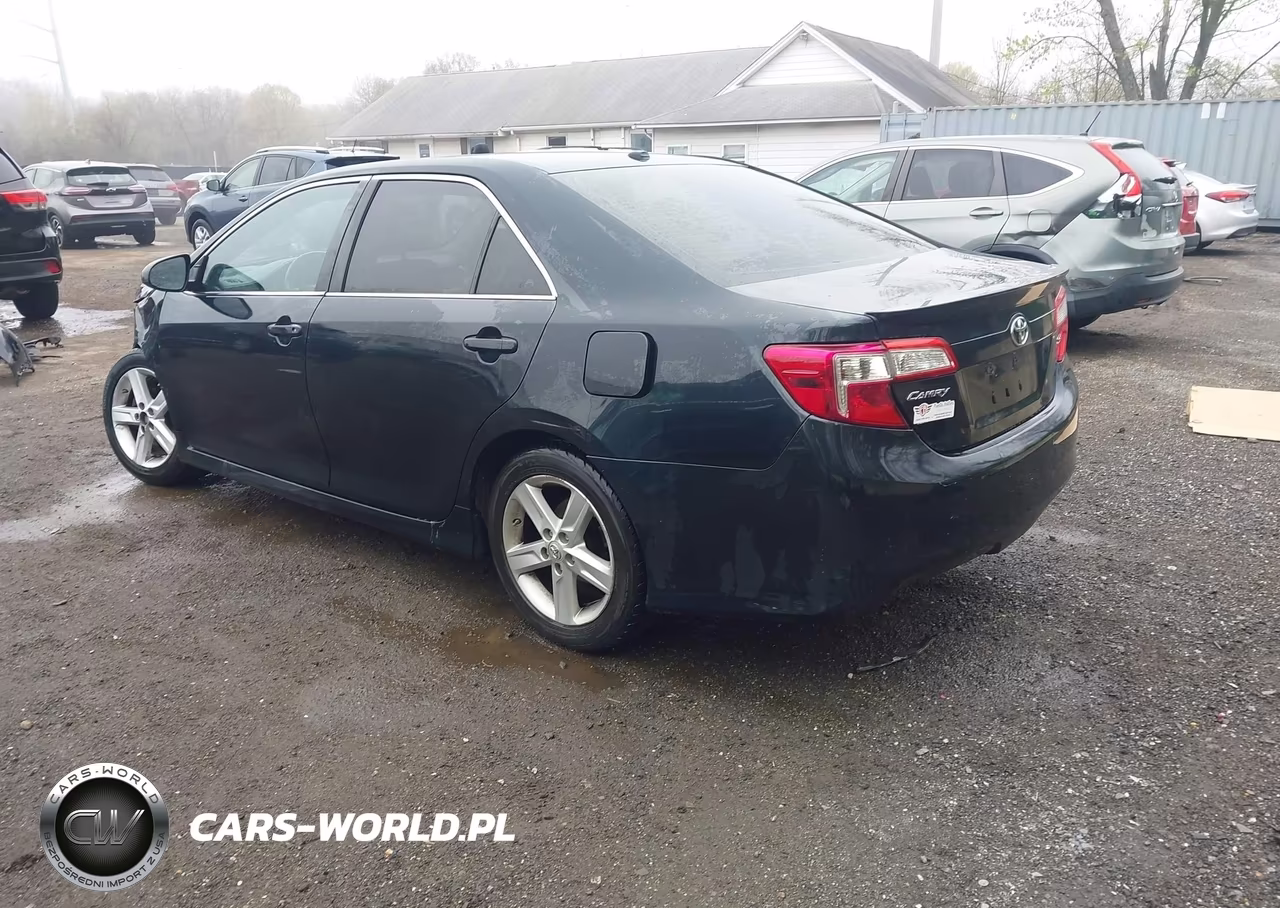 2012 Toyota Camry Se VIN:4T1BF1FKXCU530250 - 3