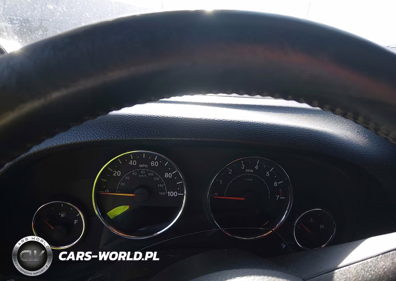 2014 Jeep Wrangler Unlimited Sport VIN:1C4BJWDG5EL156458 - 7