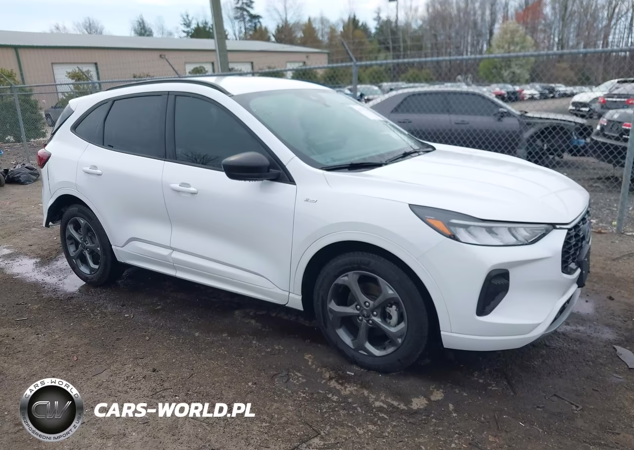 2023 Ford Escape St-Line – zdjęcie 1 z 16