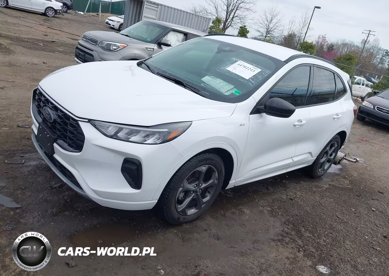 2023 Ford Escape St-Line VIN:1FMCU0MN9PUA52359 - 14