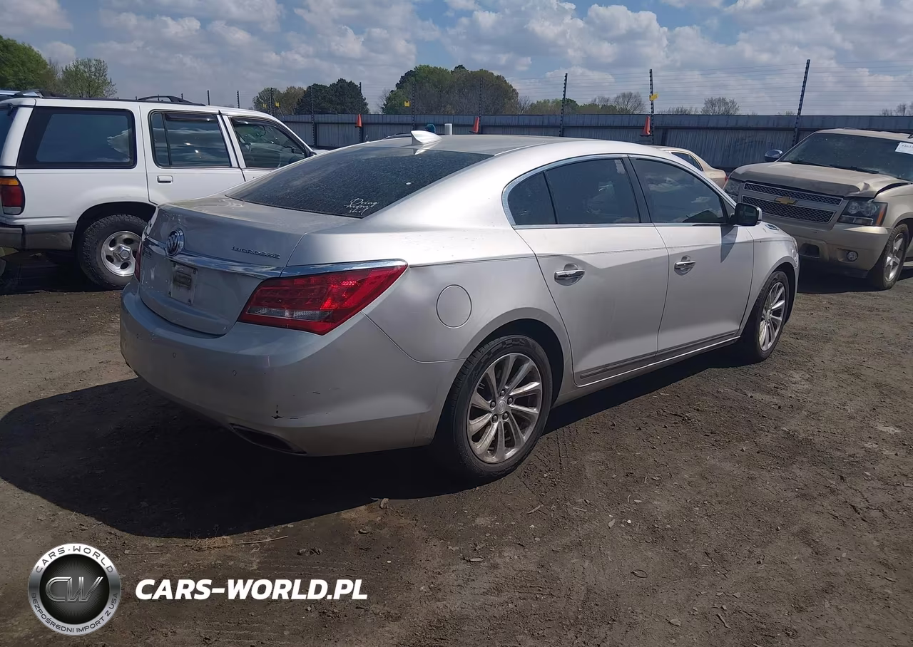 2015 Buick Lacrosse Leather VIN:1G4GB5G36FF279915 - 4