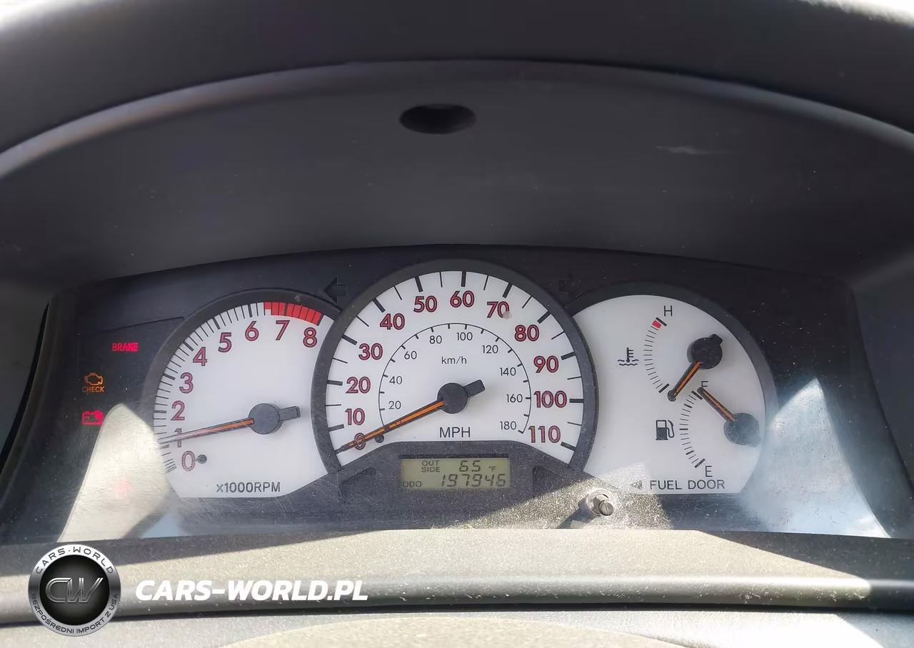 2004 Toyota Corolla S VIN:2T1BR32E04C313702 - 7