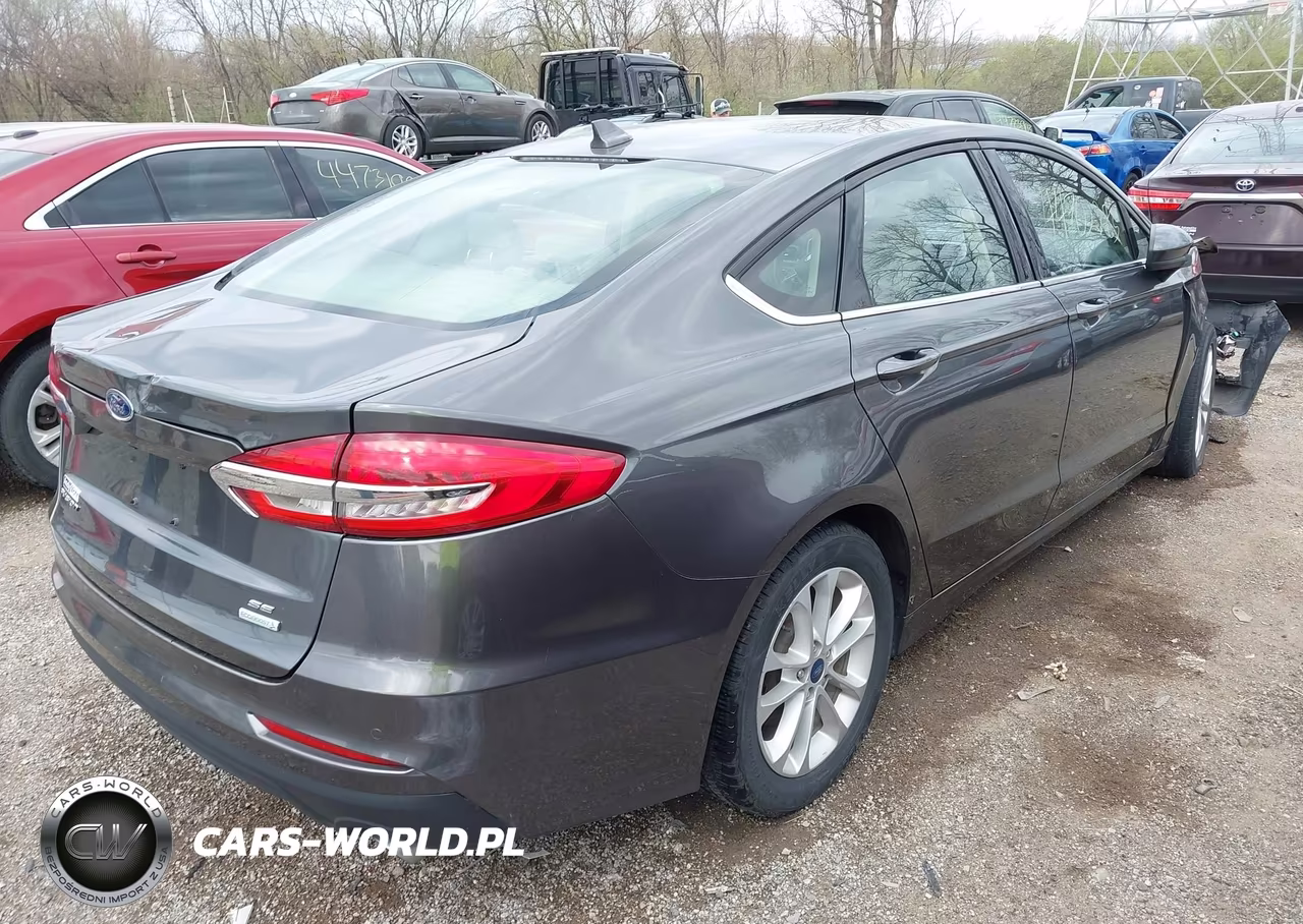 2020 Ford Fusion Se VIN:3FA6P0HD0LR164193 - 4