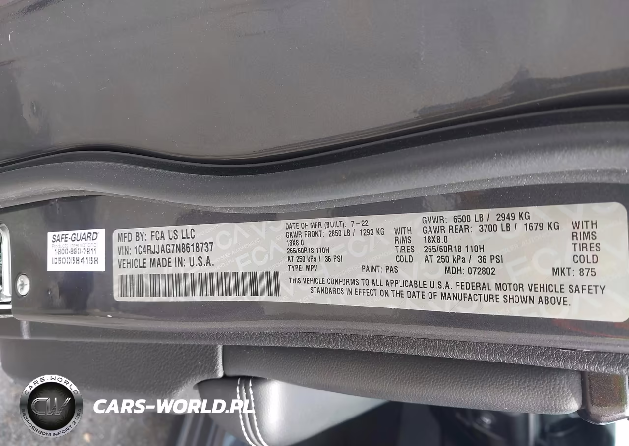 2022 Jeep Grand Cherokee L Laredo 4X2 VIN:1C4RJJAG7N8618737 - 9