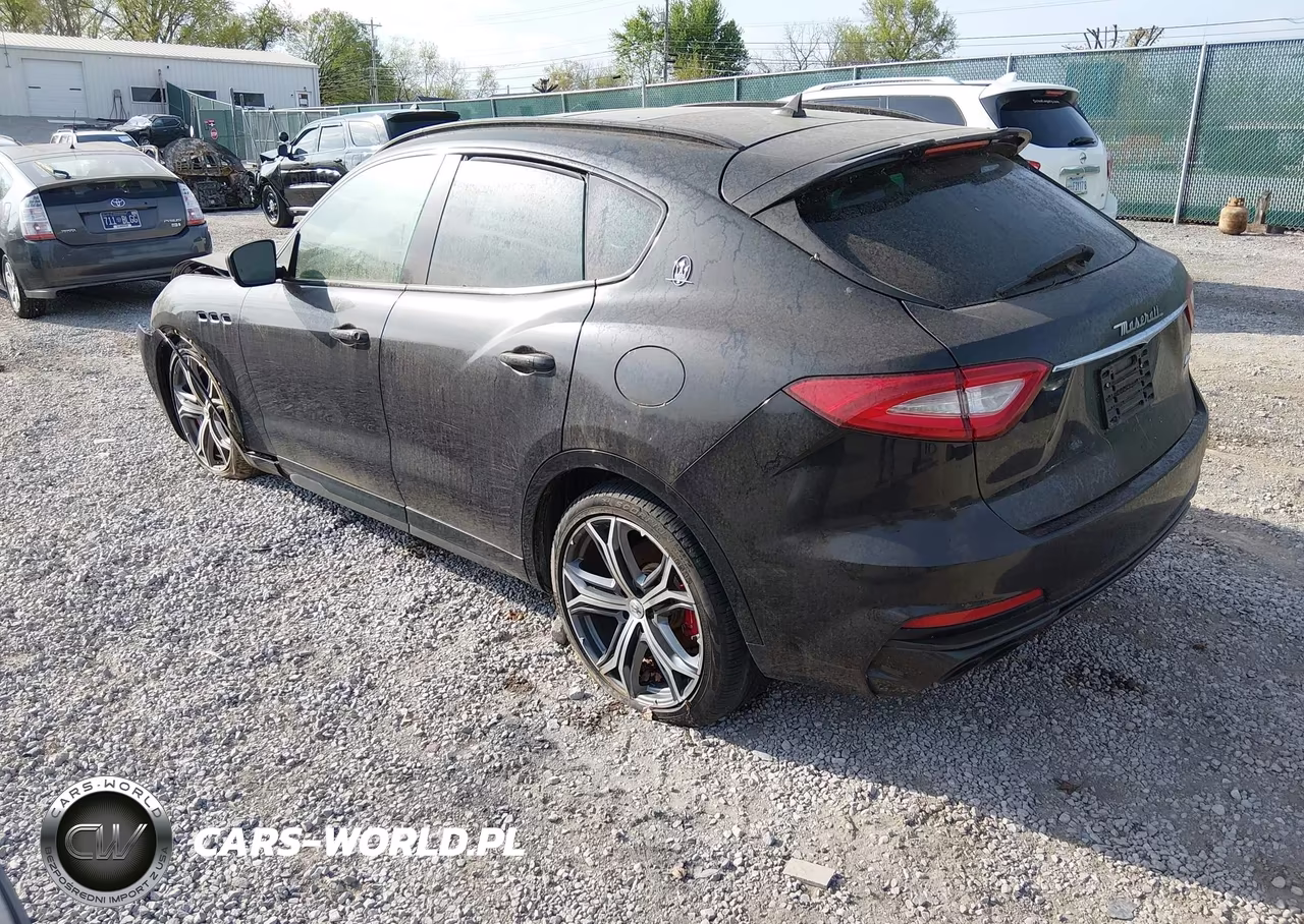 2019 Maserati Levante Gts-Trofeo VIN:ZN661ZUA5KX323144 - 3