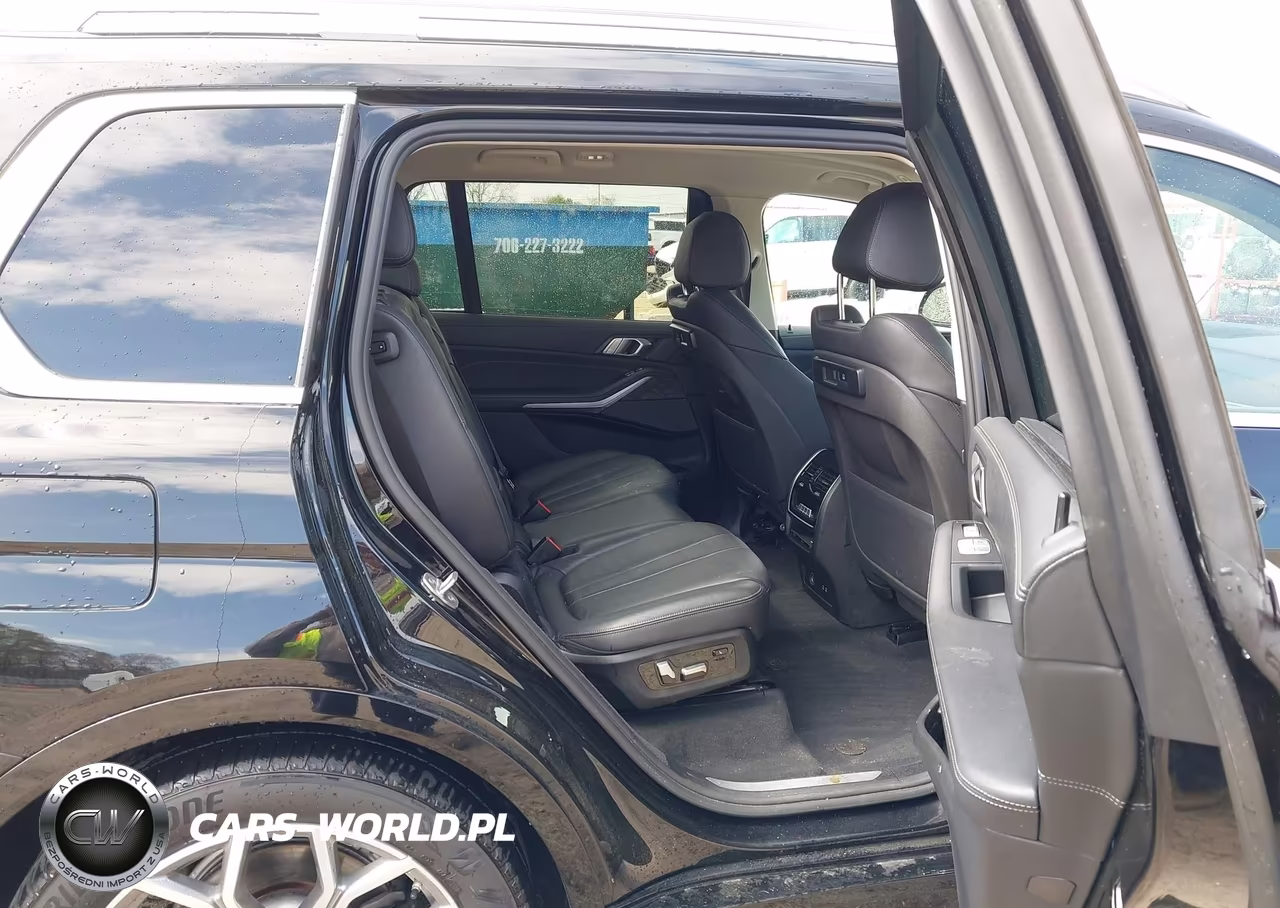 2020 BMW X7 xDrive40I VIN:5UXCW2C0XL9B27696 - 8