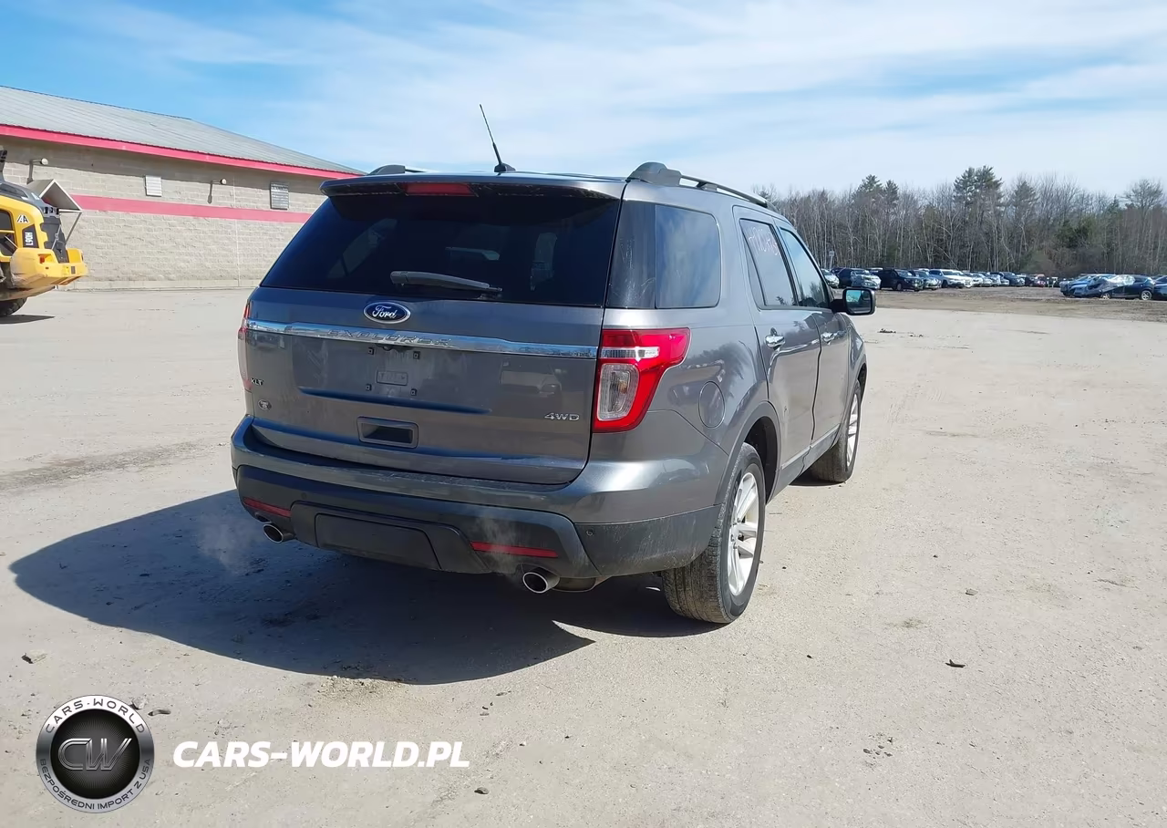 2014 Ford Explorer Xlt VIN:1FM5K8D85EGB87518 - 4
