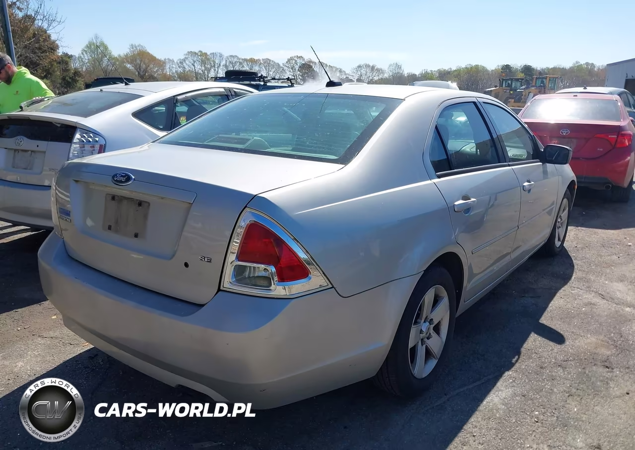 2007 Ford Fusion Se VIN:3FAHP07Z27R258250 - 4