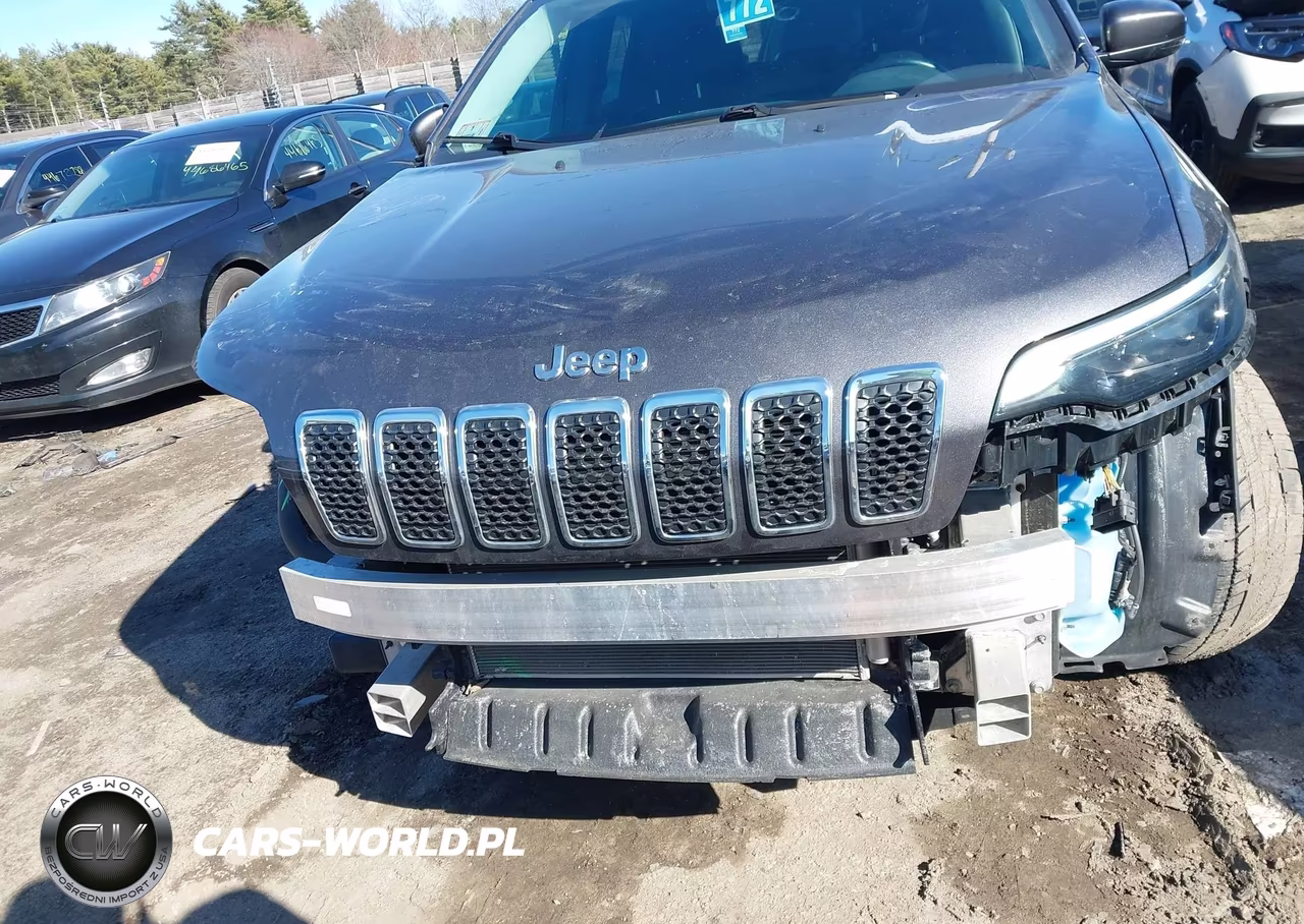 2019 Jeep Cherokee Latitude Plus 4X4 VIN:1C4PJMLX9KD391267 - 13