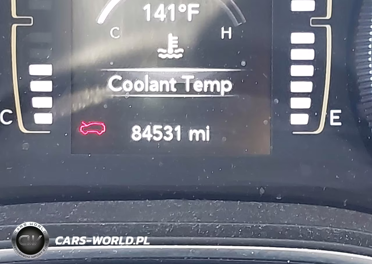 2019 Jeep Cherokee Latitude Plus 4X4 VIN:1C4PJMLX9KD391267 - 16