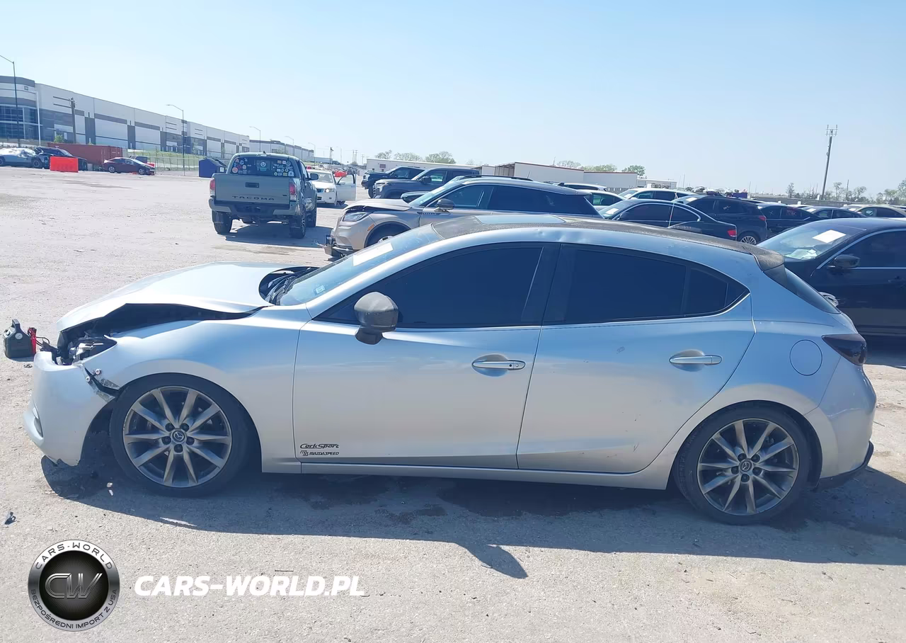 2018 Mazda Mazda3 Touring VIN:3MZBN1L38JM267839 - 13