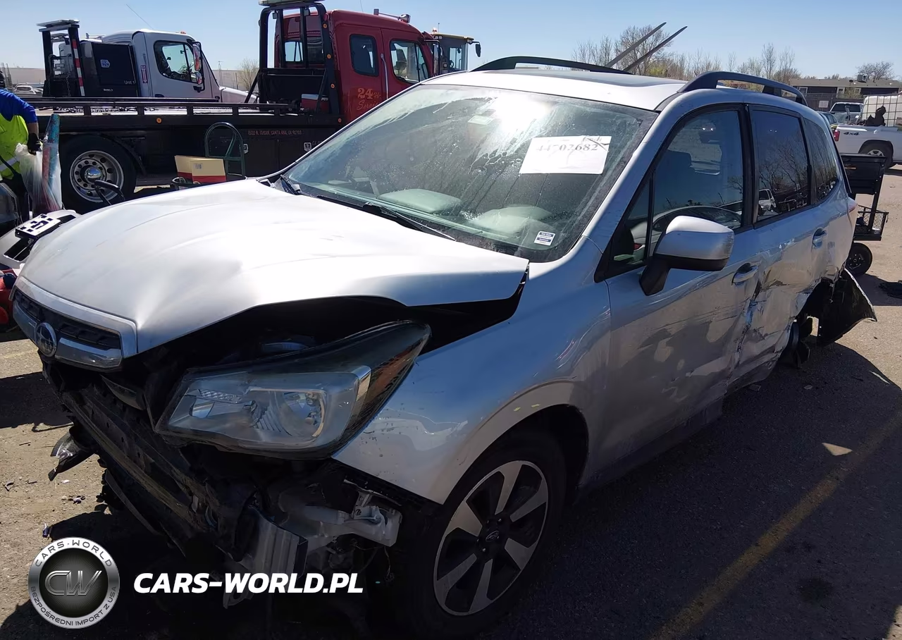 2017 Subaru Forester 2.5I Premium VIN:JF2SJAGC6HH577304 - 2