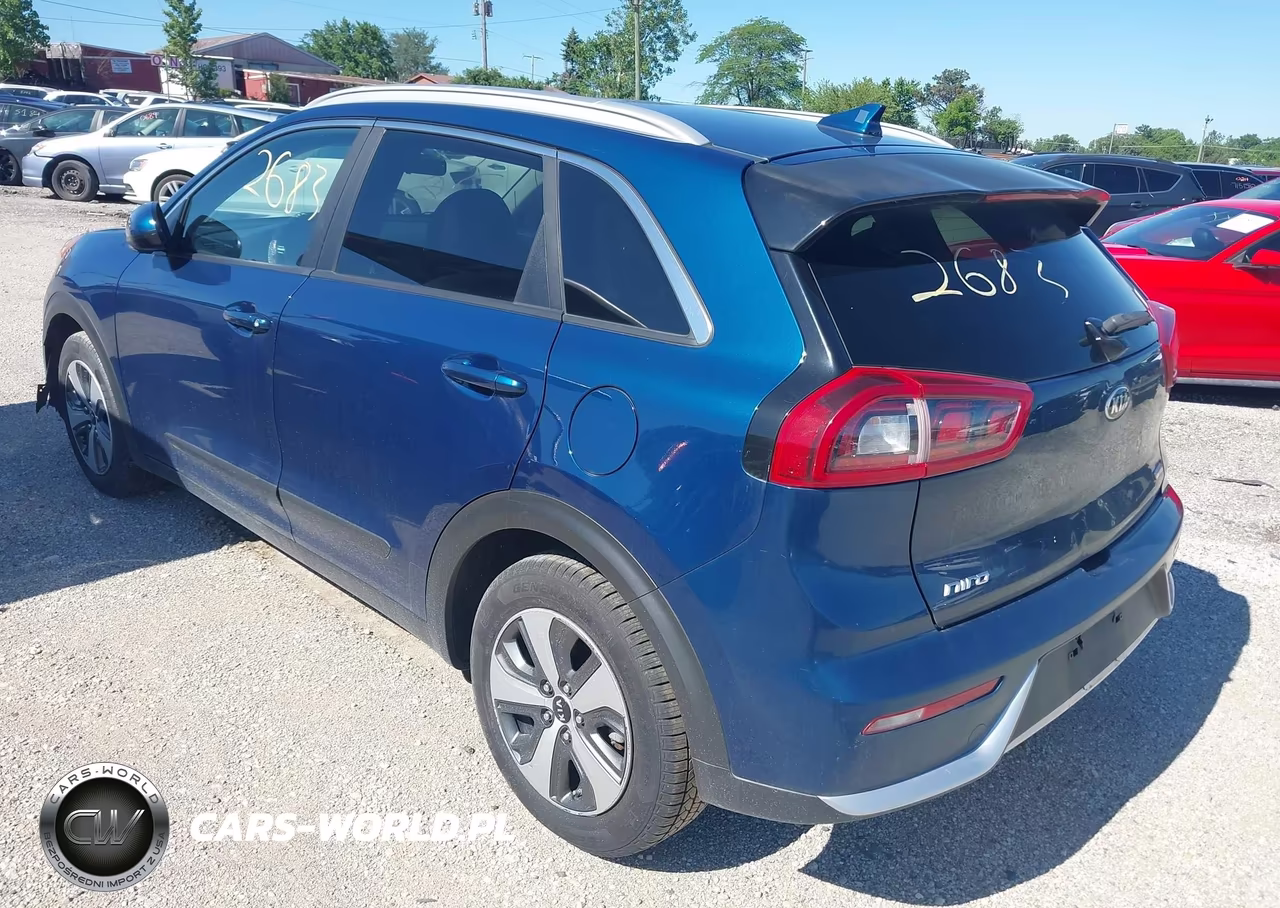 2018 Kia Niro Lx VIN:KNDCB3LC0J5210018 - 3