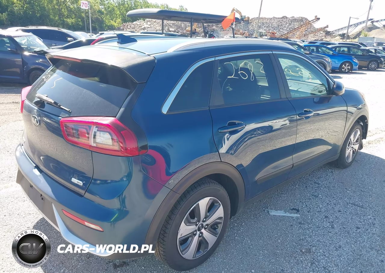 2018 Kia Niro Lx VIN:KNDCB3LC0J5210018 - 4