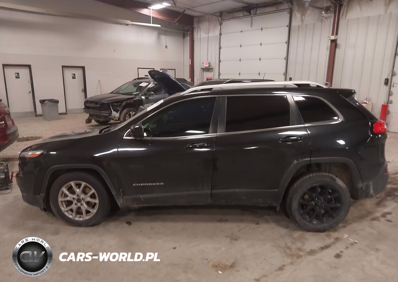 2016 Jeep Cherokee North VIN:1C4PJMCS4GW284496 - 14