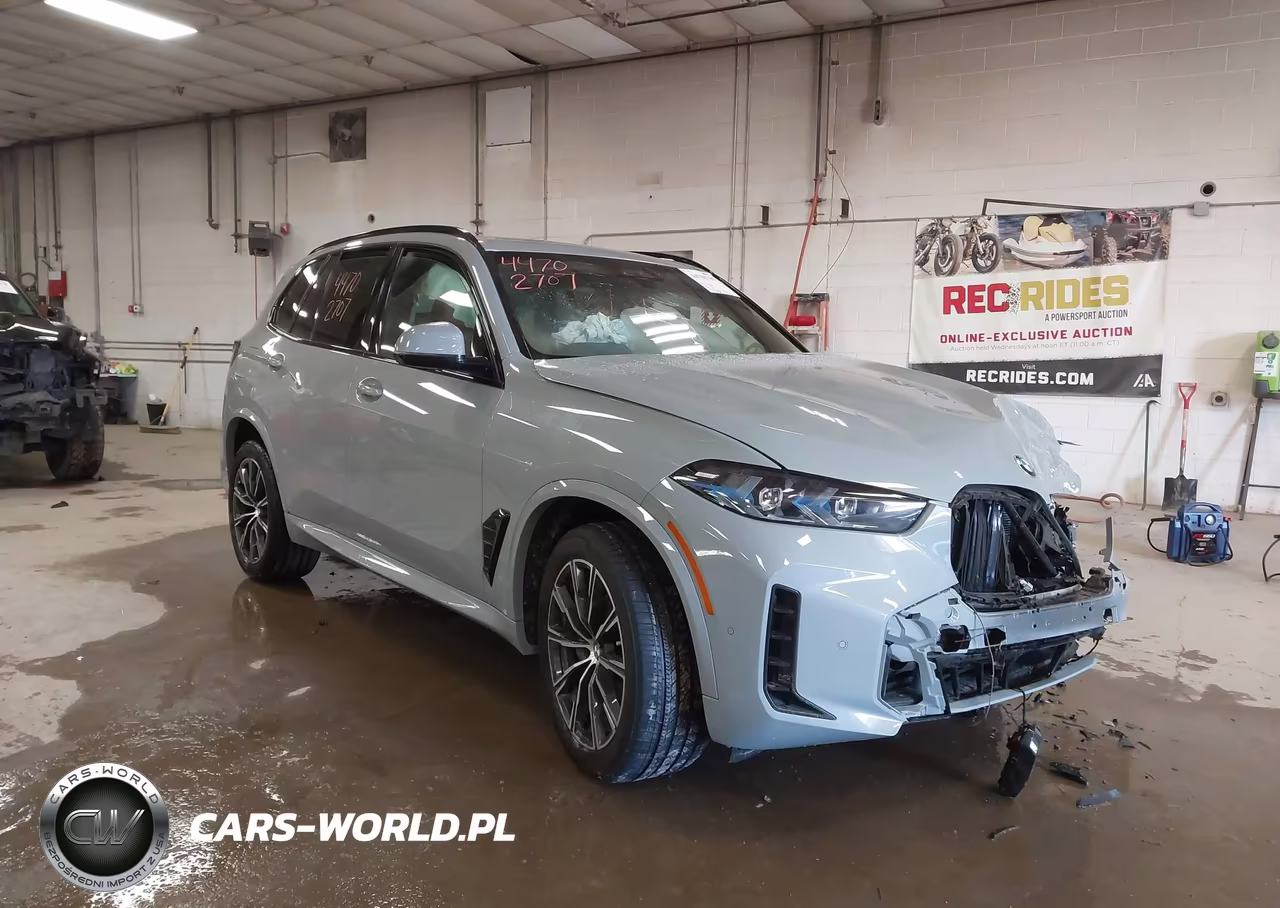 2025 BMW X5 xDrive40I