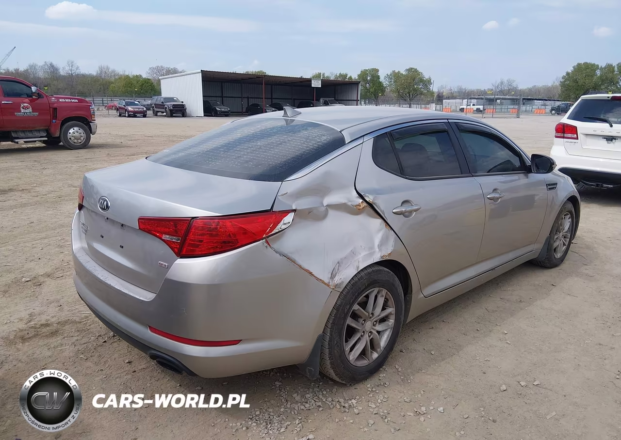 2013 Kia Optima Lx VIN:KNAGM4A74D5373909 - 4