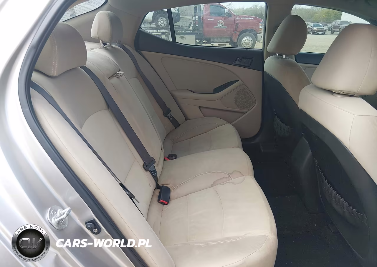2013 Kia Optima Lx VIN:KNAGM4A74D5373909 - 8