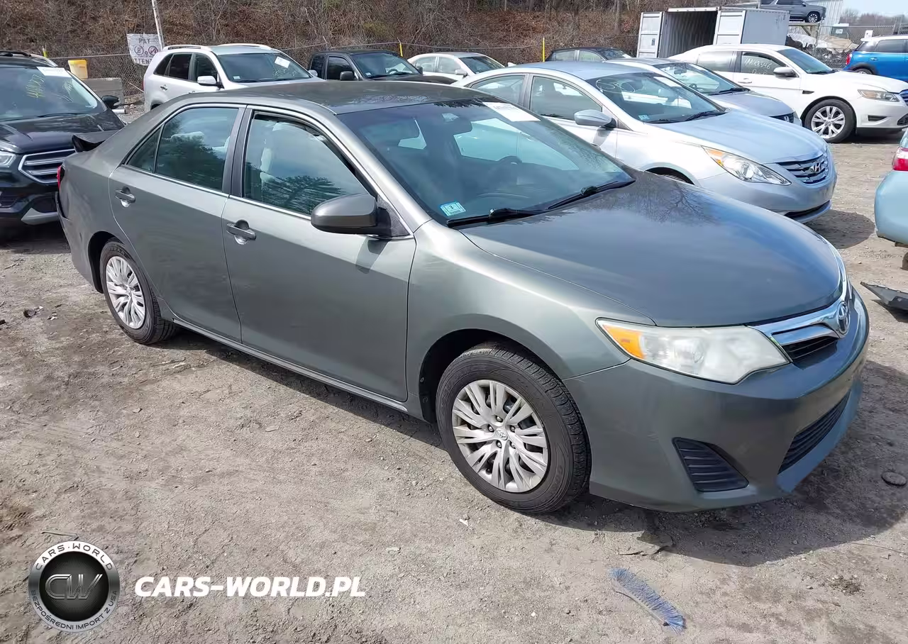 2014 Toyota Camry Le