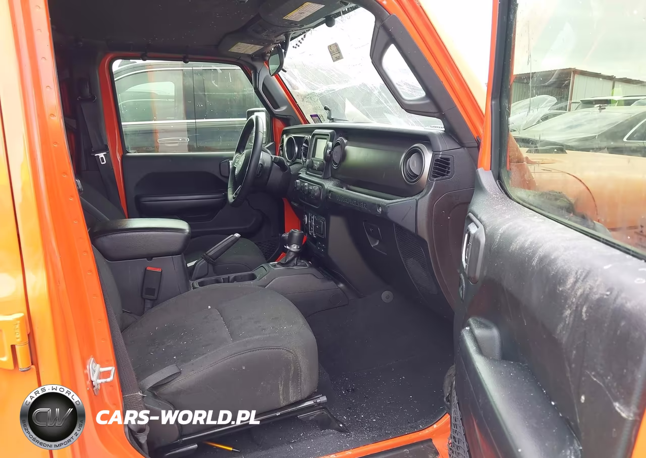 2019 Jeep Wrangler Unlimited Sport S 4X4 VIN:1C4HJXDG8KW538400 - 5