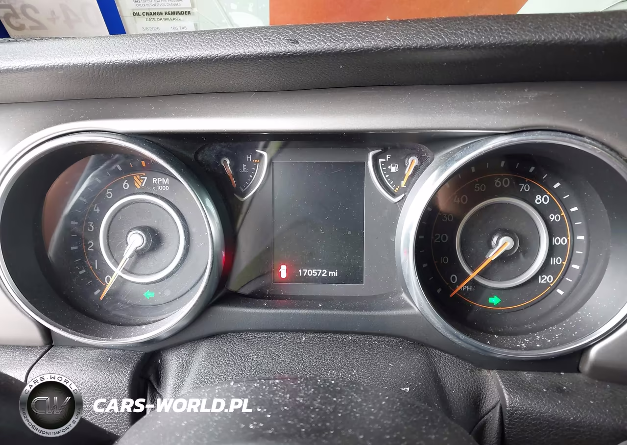 2019 Jeep Wrangler Unlimited Sport S 4X4 VIN:1C4HJXDG8KW538400 - 7