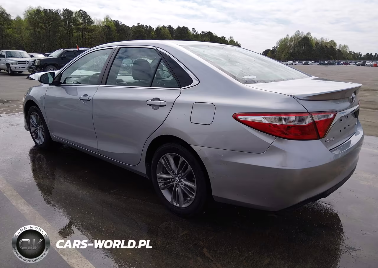 2017 Toyota Camry Se VIN:4T1BF1FK6HU428273 - 3