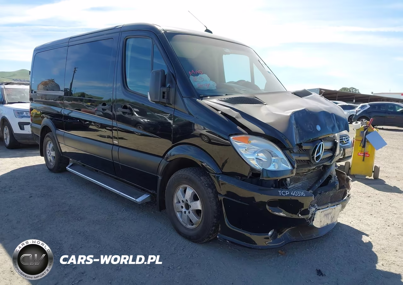 2010 Mercedes-Benz Sprinter Van 2500