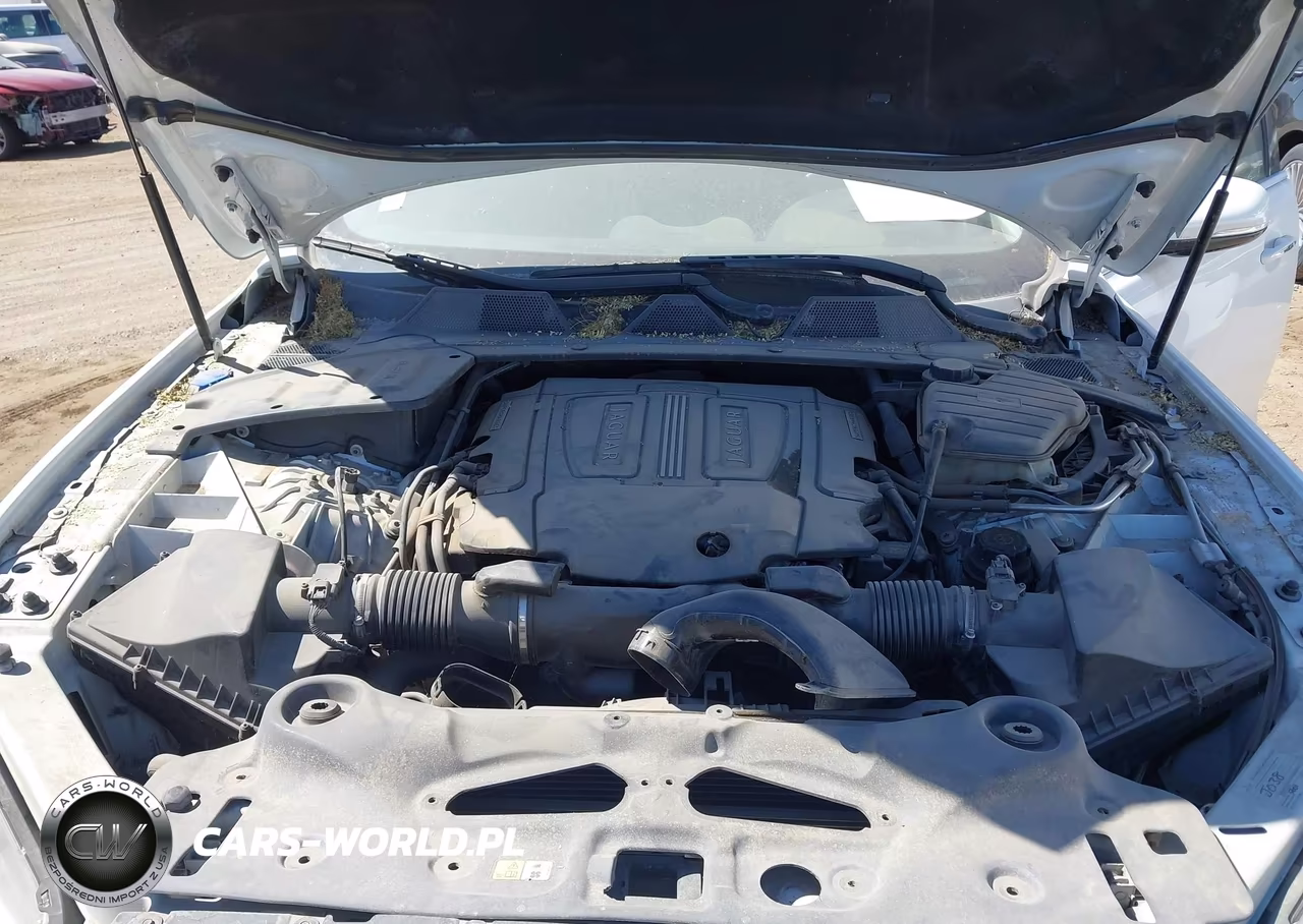 2012 Jaguar Xj Supercharged VIN:SAJWA1GE3CMV34249 - 10