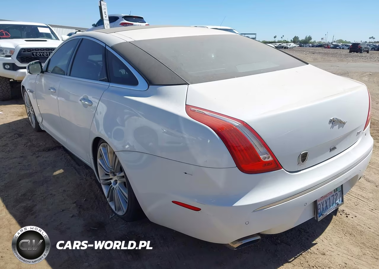 2012 Jaguar Xj Supercharged VIN:SAJWA1GE3CMV34249 - 3