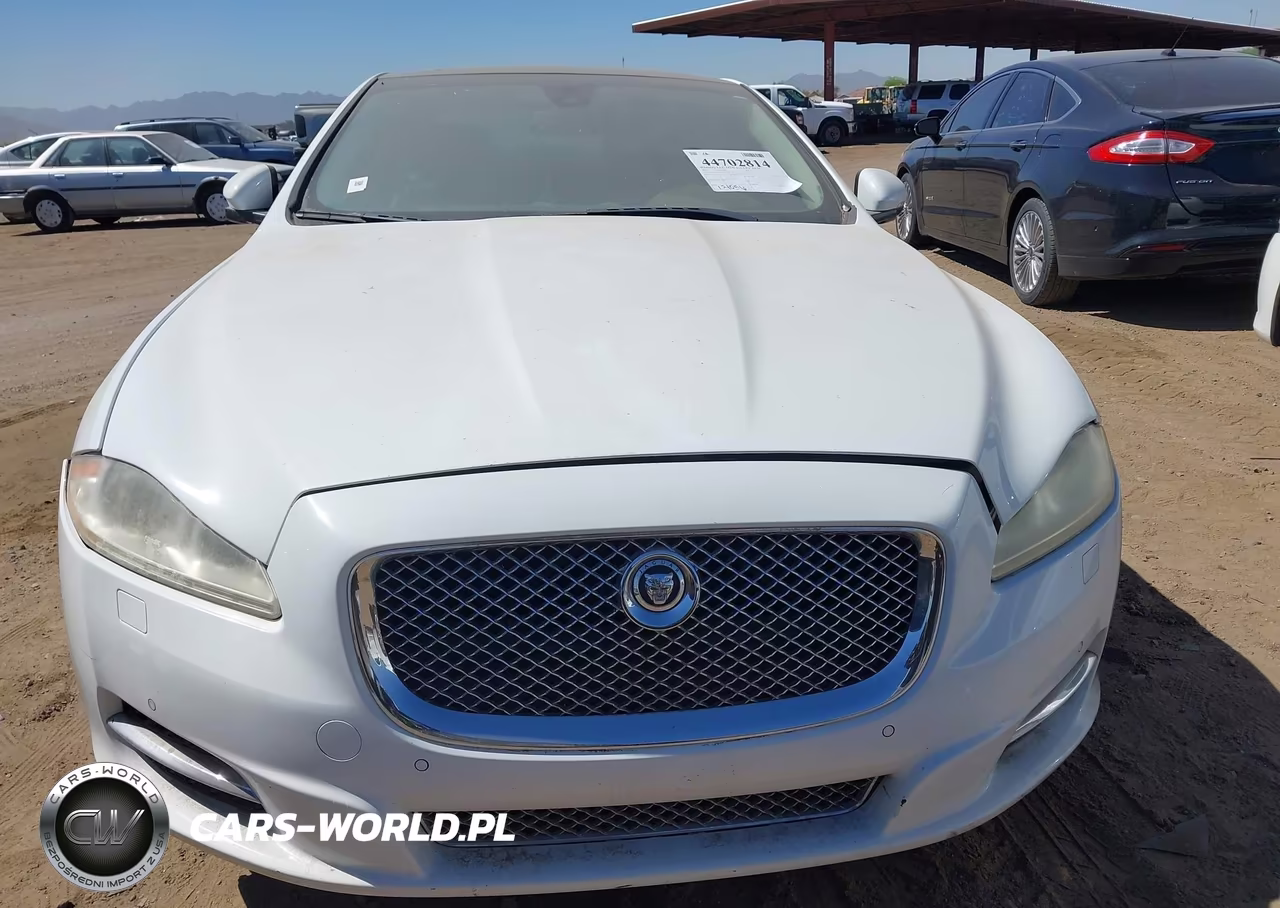 2012 Jaguar Xj Supercharged VIN:SAJWA1GE3CMV34249 - 6