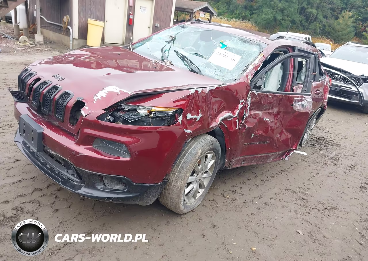 2018 Jeep Cherokee Latitude Tech Connect 4X4 VIN:1C4PJMCX0JD610602 - 2