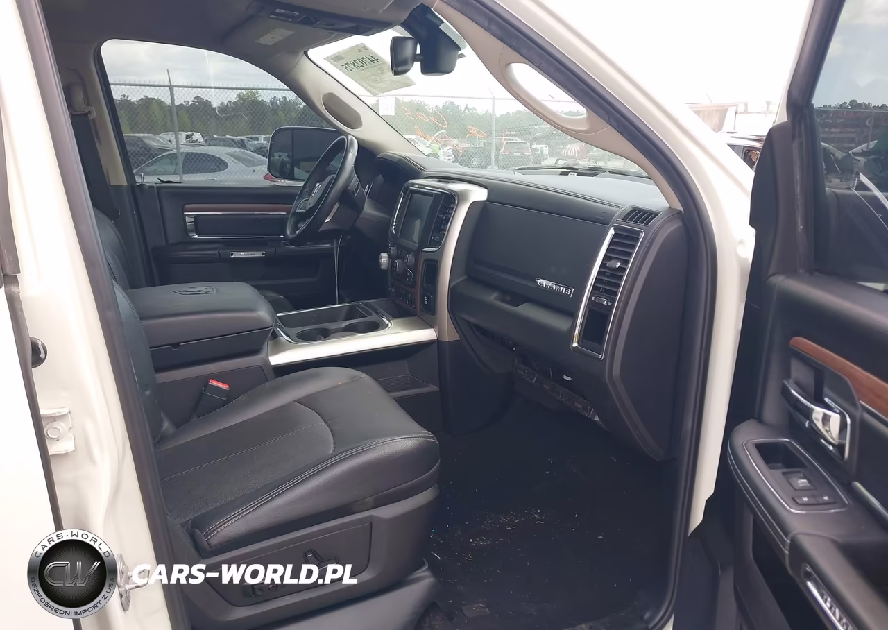 2017 Ram 1500 Laramie 4X4 5'7 Box VIN:1C6RR7NM0HS883493 - 5