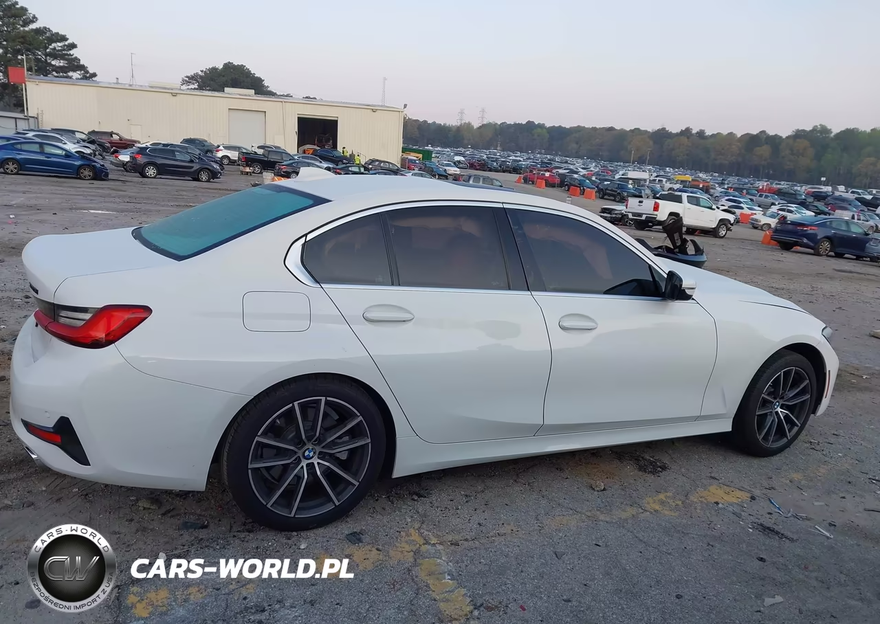 2021 BMW 330I VIN:3MW5R1J00M8C11871 - 13