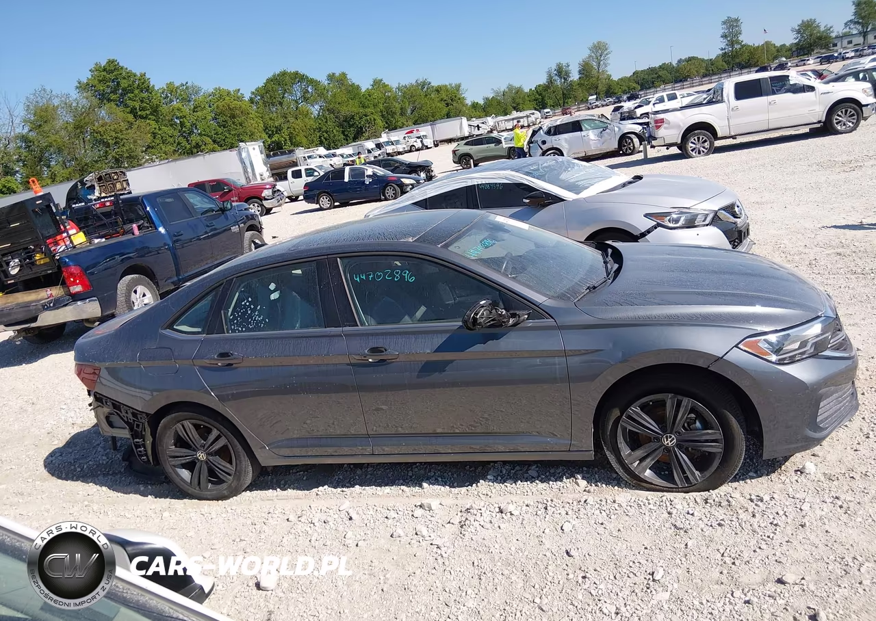2023 Volkswagen Jetta 1.5T Se VIN:3VW7M7BU3PM017648 - 14