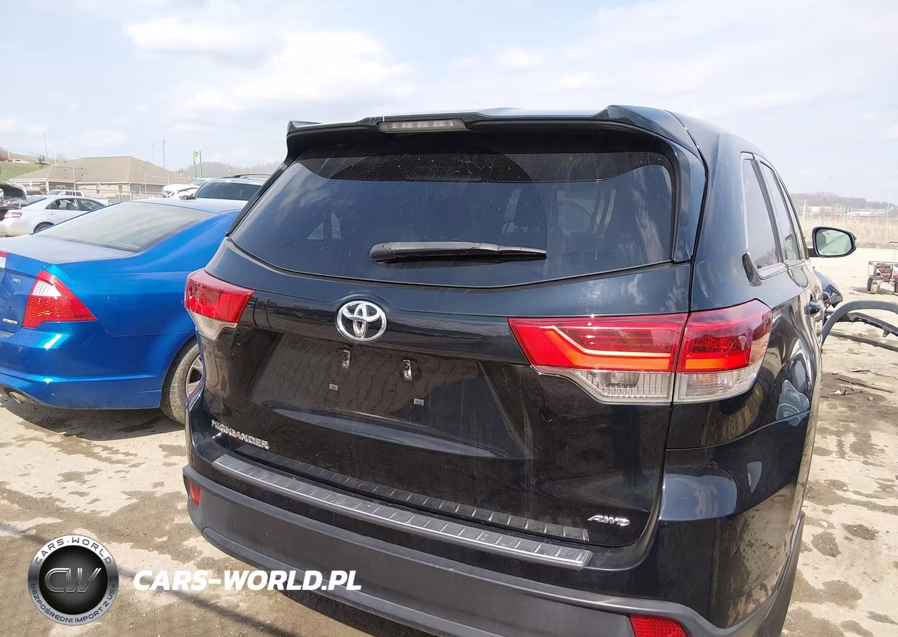 2017 Toyota Highlander Le VIN:5TDBZRFH7HS412845 - 17