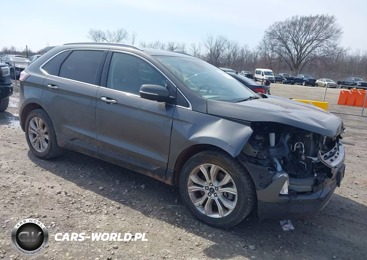 2020 Ford Edge Titanium