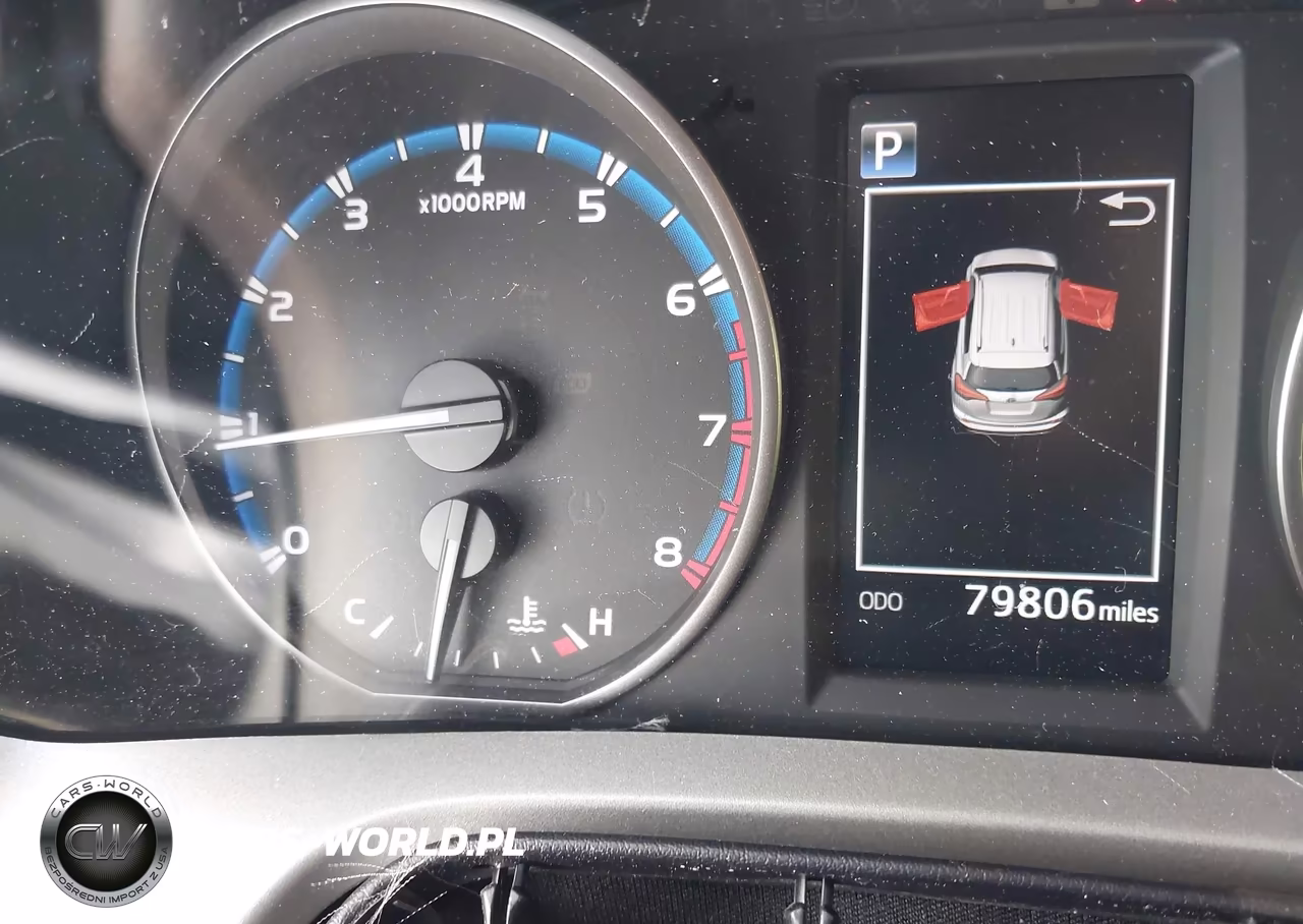 2018 Toyota Rav4 Le VIN:2T3ZFREVXJW440366 - 12