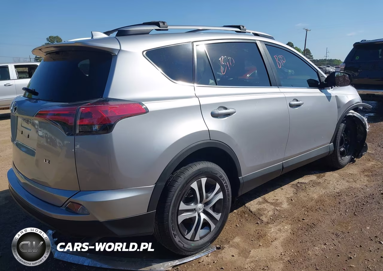 2018 Toyota Rav4 Le VIN:2T3ZFREVXJW440366 - 4