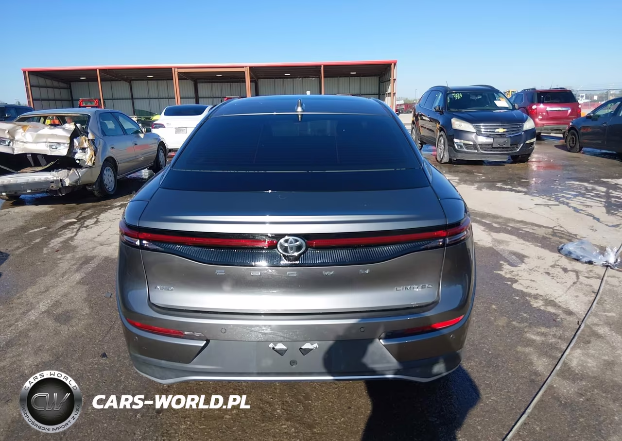 2023 Toyota Crown Limited VIN:JTDAAAAF9P3006222 - 17