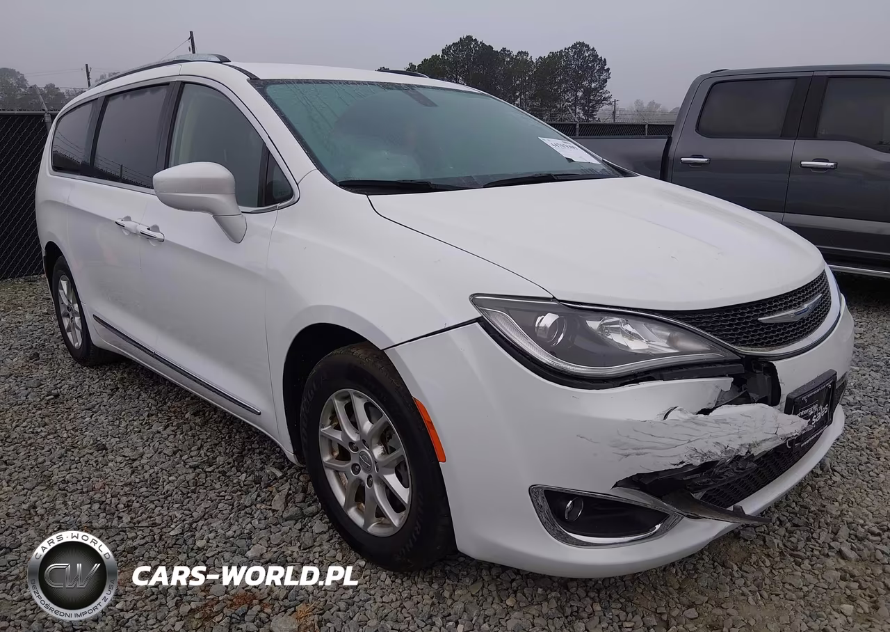 2020 Chrysler Pacifica Touring L – zdjęcie 1 z 16