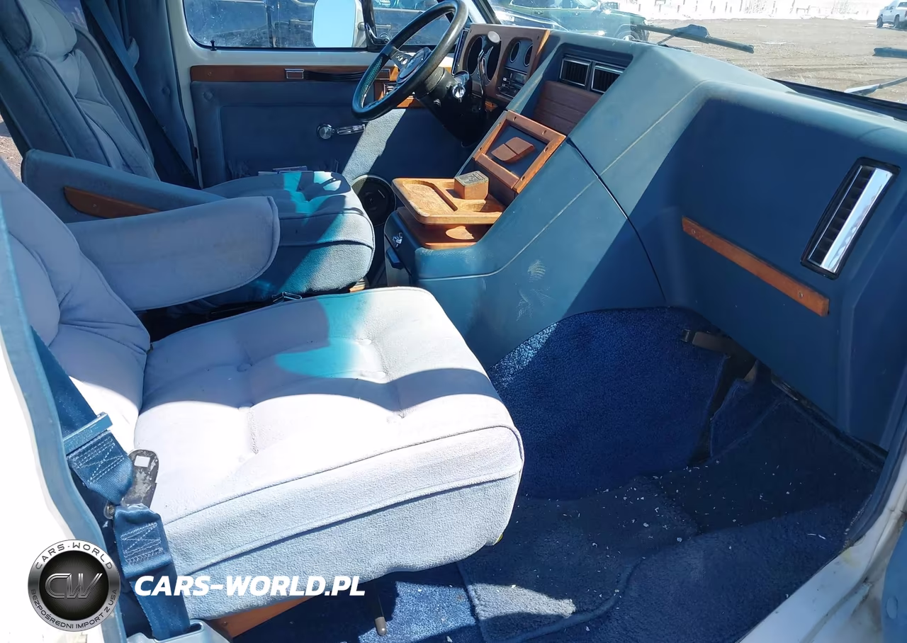 1982 GMC Vandura G2500 VIN:2GTEG25H9C4508597 - 5