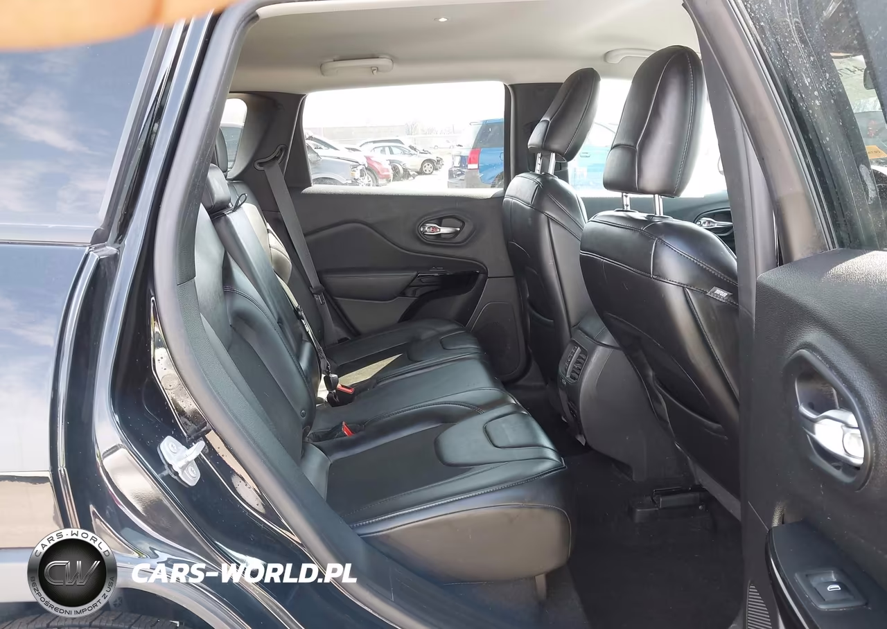 2019 Jeep Cherokee Altitude Fwd VIN:1C4PJLLB8KD416433 - 8