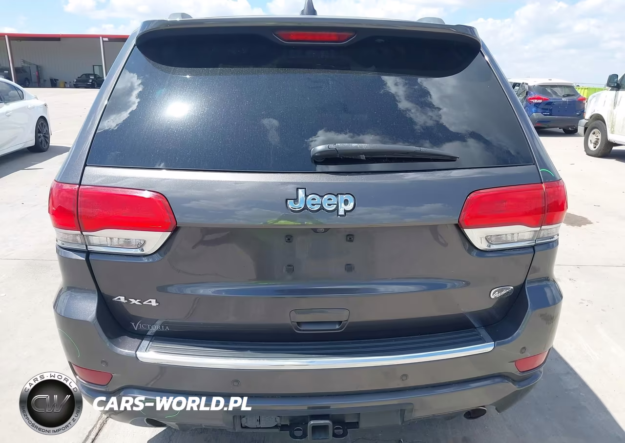 2020 Jeep Grand Cherokee Overland 4X4 VIN:1C4RJFCT4LC177554 - 16