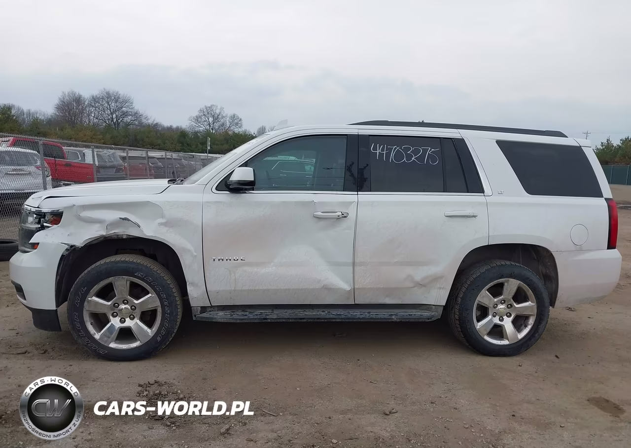 2016 Chevrolet Tahoe Lt VIN:1GNSKBKCXGR112730 - 14