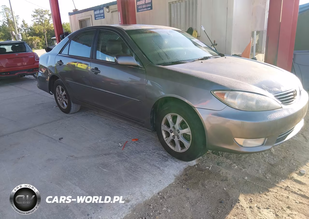 2006 Toyota Camry Xle V6 – zdjęcie 1 z 16