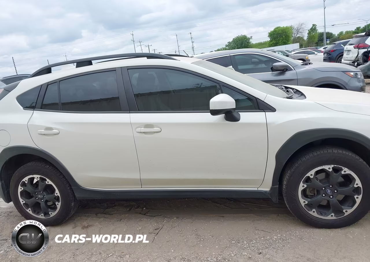 2021 Subaru Crosstrek Premium VIN:JF2GTAPCXM8373017 - 13
