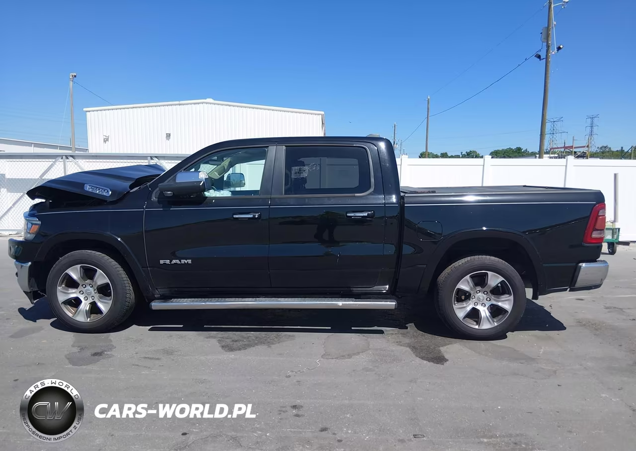 2019 Ram 1500 Laramie 4X2 5'7 Box VIN:1C6RREJT4KN615862 - 14